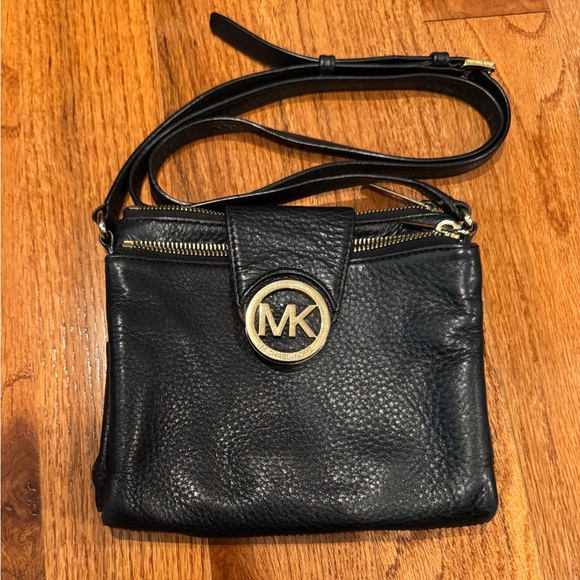 Michael Kors Black Fulton Double Zip Organizer Leather Crossbody Bag - Picture 1 of 4